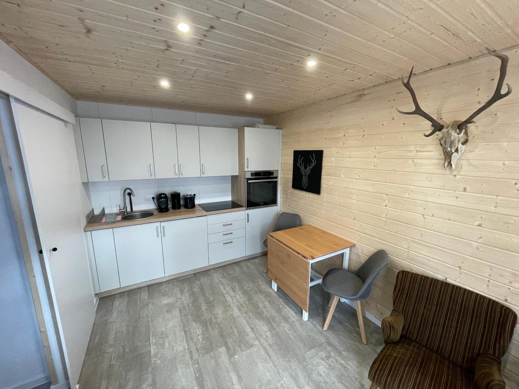 Tinyhaus #4 Huelben - Ortsrand - Kostenlose Parkplaetze Hulben Dış mekan fotoğraf